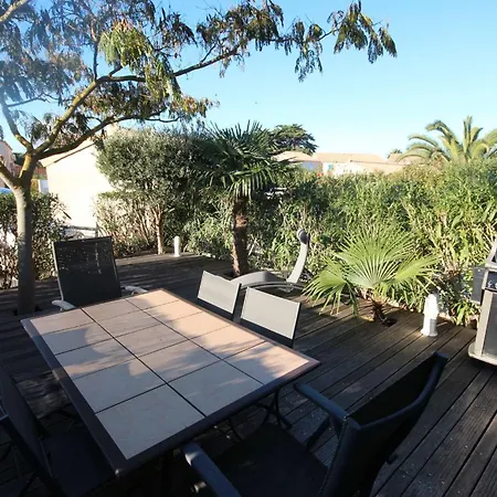 Belle Maison Toute Climatisee -veranda -4 Couchages, Exposition Ouest-sud- 800m De La De Lrcs169 Villa *